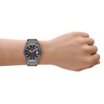Armani Exchange Oliver Chronograph Watch for Men - Image 4
